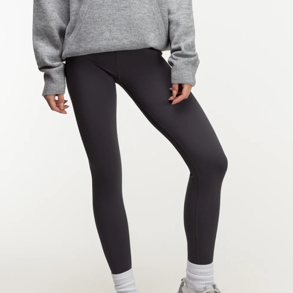 OAK + FORT Mid-Rise Smooth Leggings in Asphalt